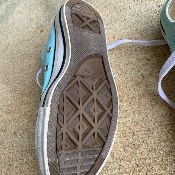 Converse - Picture 4 of 4